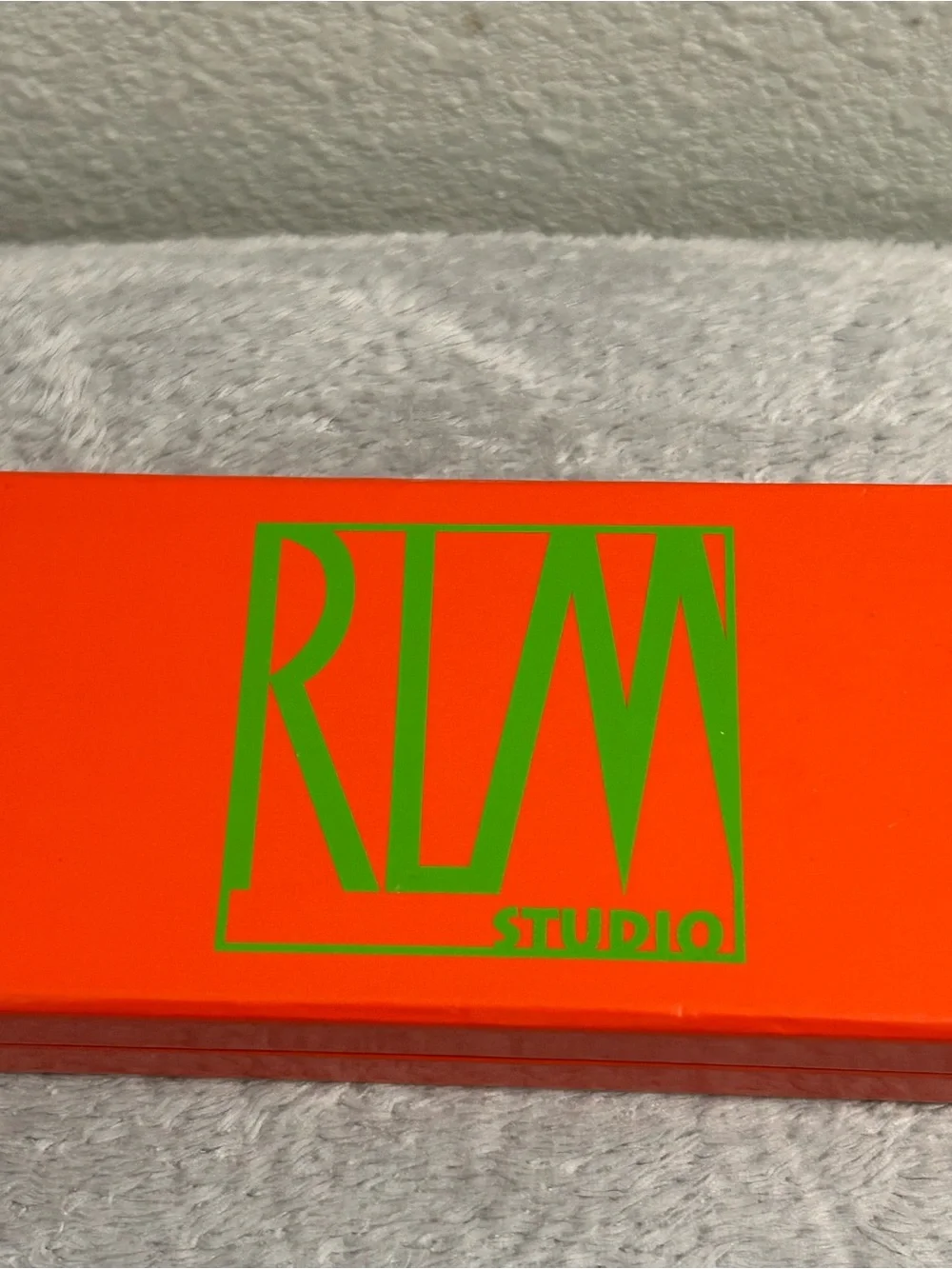 Robert Lee Morris Studio Women’s